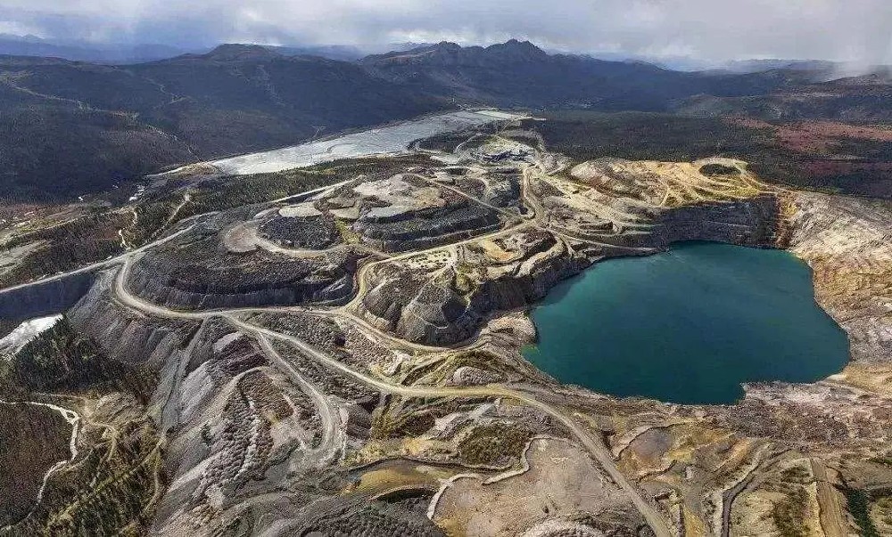 54.1億元成交,為起始價5410倍!創山西鋁土礦探礦權交易額新高 54.1億元成交,為起始價5410倍!創山西鋁土礦探礦權交易額新高